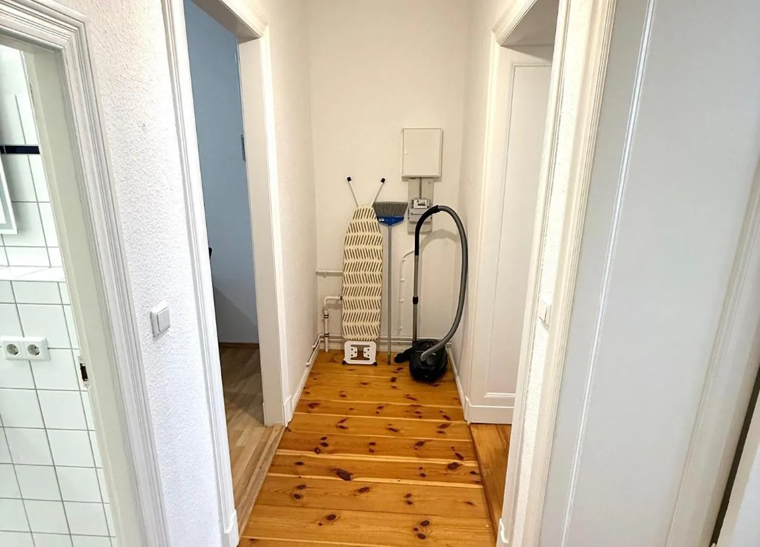 Daire Sehr Zentrale Wohnung Fuer Bis Zu 6 Gaeste - Nah Gelegen Zum Kurfuerstendamm, Potsdamer Platz Und Kreuzberg In 10 Minuten Berlin Almanya